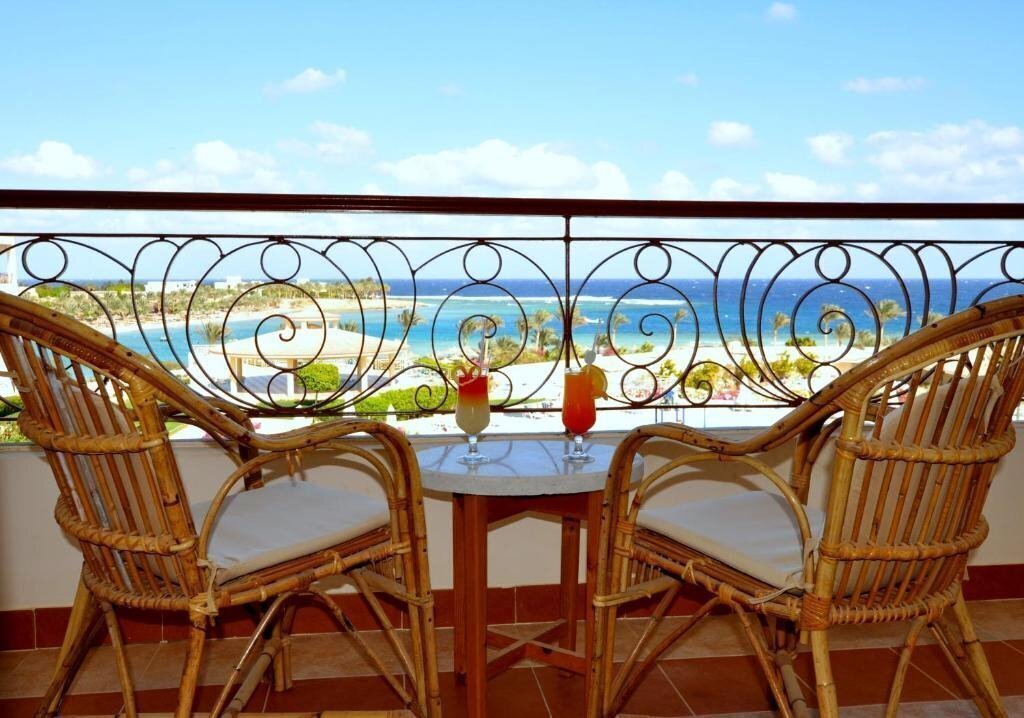 Фото Royal Brayka Beach Resort 5*