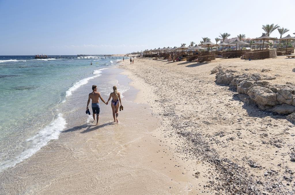 Фотография Triton Sea Beach Resort 4*