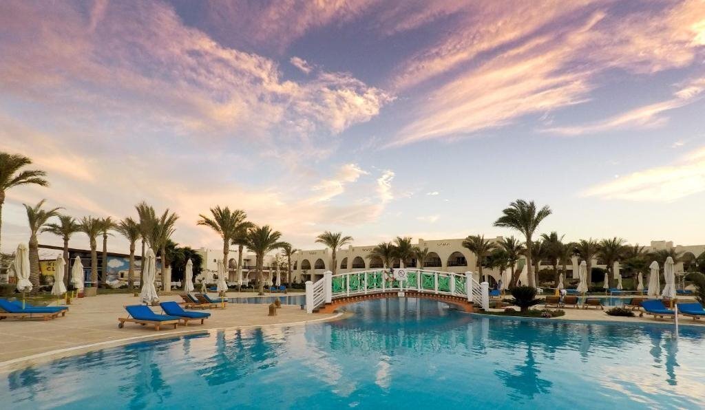 Готель Hilton Marsa Alam Nubian Resort 5*