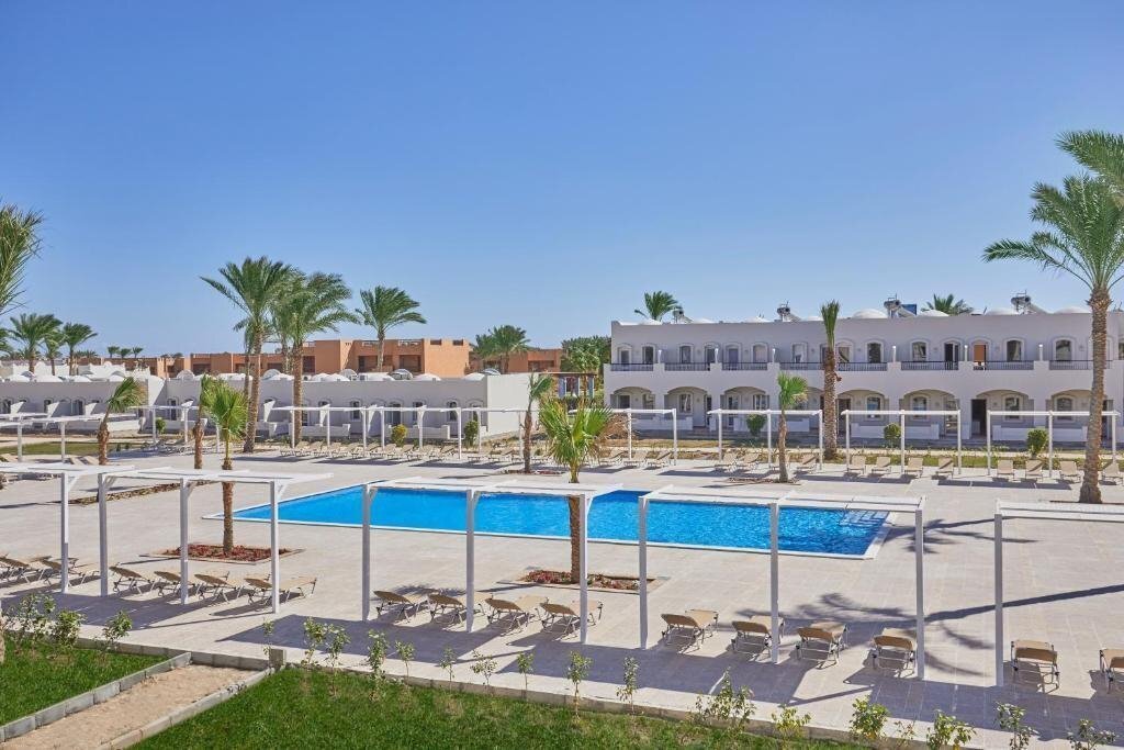 Отель Sol Y Mar Reef Marsa Alam (ex. Sol Y Mar Reef Resta) 4*