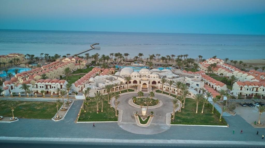 Готель Crystal Beach Resort 4*